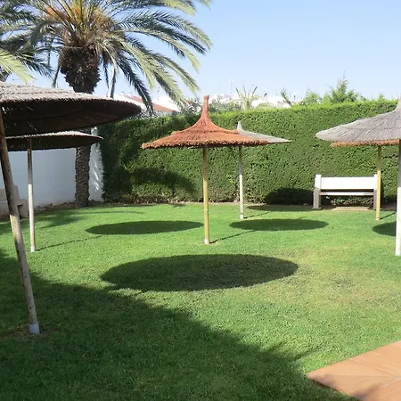 Дом отдыха Casas Holiday - Calas Blancas *